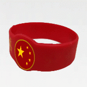 pvc中國紅手環(huán)_PVC裝飾品_軟膠飾品